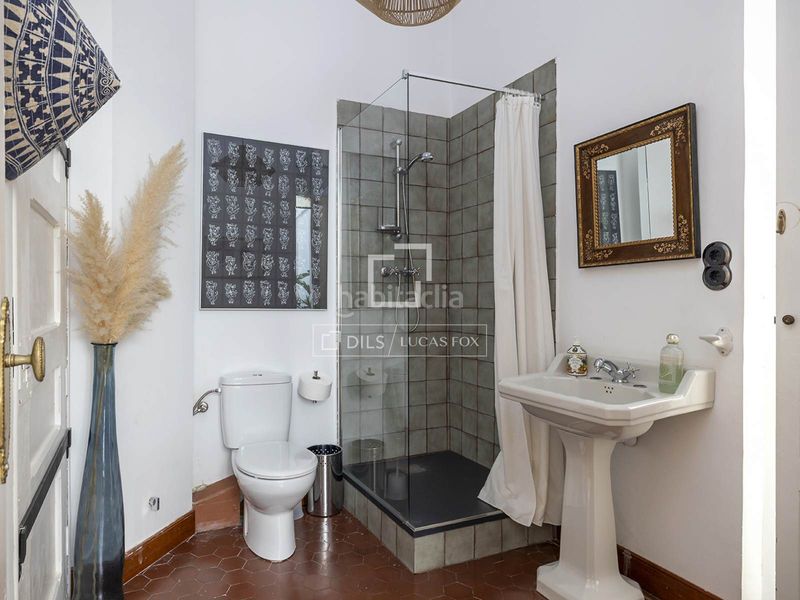 Foto b49c81cc-e936-4540-863f-c9e34d33a345. Piso  excelentes de 5 dormitorios con 121m terraza en venta en el born, en Barcelona