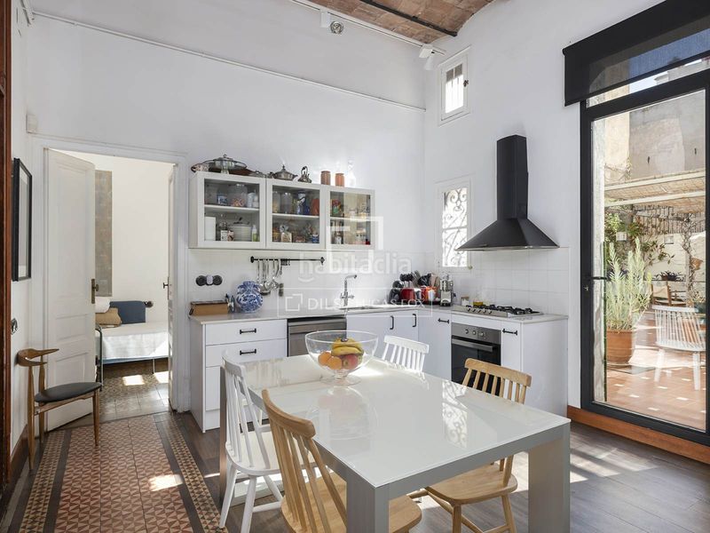 Foto ecde2add-0215-48b3-bfa0-04089877208c. Piso  excelentes de 5 dormitorios con 121m terraza en venta en el born, en Barcelona