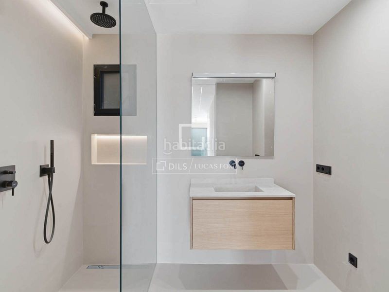 Foto c8eb7300-f17b-4005-b913-623d77cd61a3. Chalet mit heizung parking pool in Gènova Palma de Mallorca