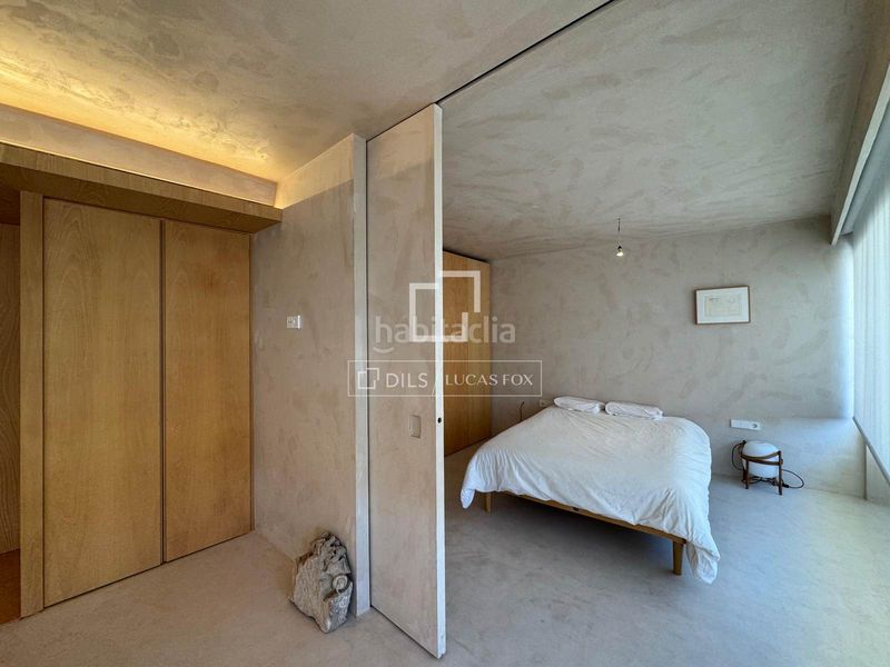Foto cddb1460-ce3b-4670-acc0-810f57c9684c. Alquiler piso elegante piso de alquiler temporal recién reformado con vistas a plaza de lolivar en el centro de palma en Palma de Mallorca