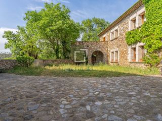 Bauernhof in Cabanelles. Casa rural de 5 dormitorios en venta en alt empordà, girona