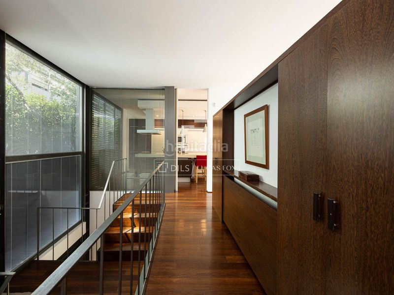 Foto 9cc420bb-5ccc-472d-860f-7856e0e9d88a. Chalet exclusiva casa de diseño arquitectónico cerca de los prestigiosos colegios internacionales . en Barcelona