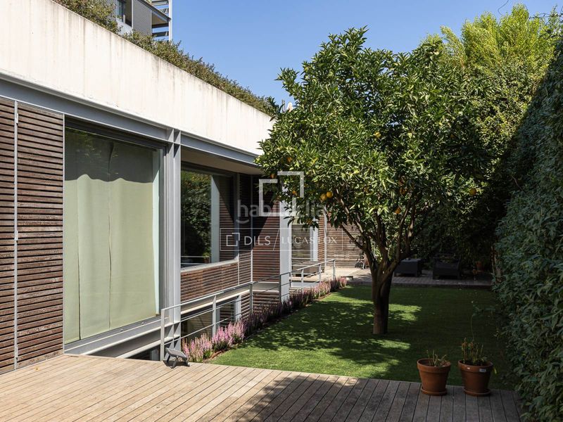 Foto ff7826c0-175c-4ff0-bd13-9c54ea2fcde0. Chalet exclusiva casa de diseño arquitectónico cerca de los prestigiosos colegios internacionales . en Barcelona