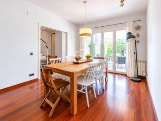 Chalet in Vallpineda - Rocamar. Casa de 4 dormitorios en venta en vallpineda, sitges