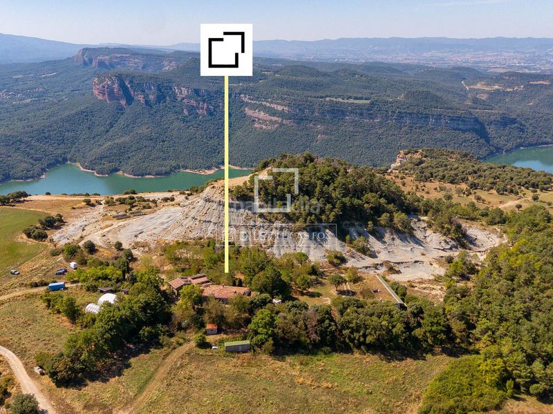 Foto 004adf80-bd5c-49a6-b57d-2c7e1dc7caa0. Masia amb aparcament a Tavertet