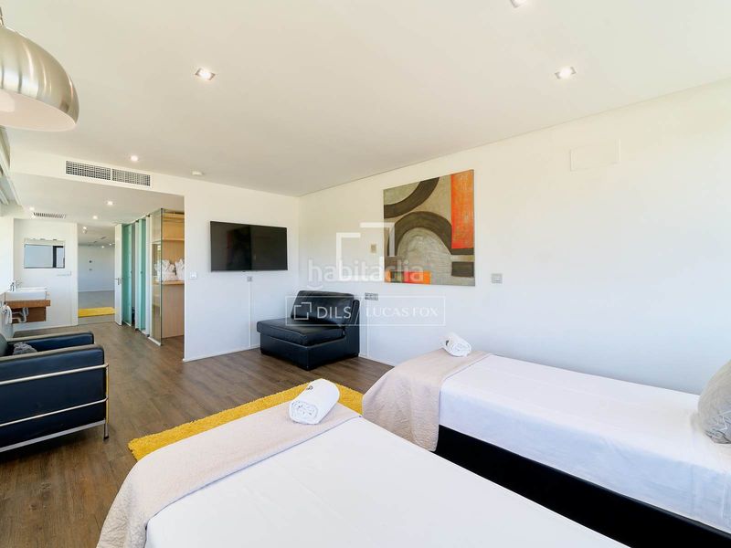 Foto 41a30e69-dd45-4dee-8c69-7373d907442c. Chalet casa villa excelentes de 7 dormitorios en venta en granada, granada en Zubia (La)