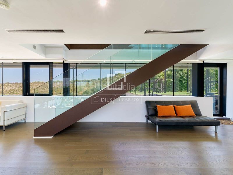 Foto b018e753-e217-4a50-af39-9f10f2b67f4d. Chalet casa villa excelentes de 7 dormitorios en venta en granada, granada en Zubia (La)
