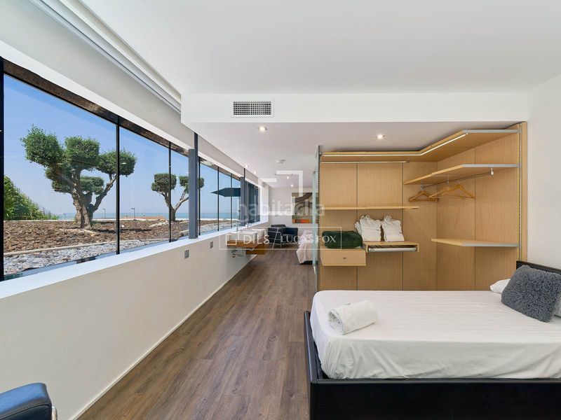 Foto fb12b309-d5ae-480e-b768-784f0ebc8da5. Chalet casa villa excelentes de 7 dormitorios en venta en granada, granada en Zubia (La)