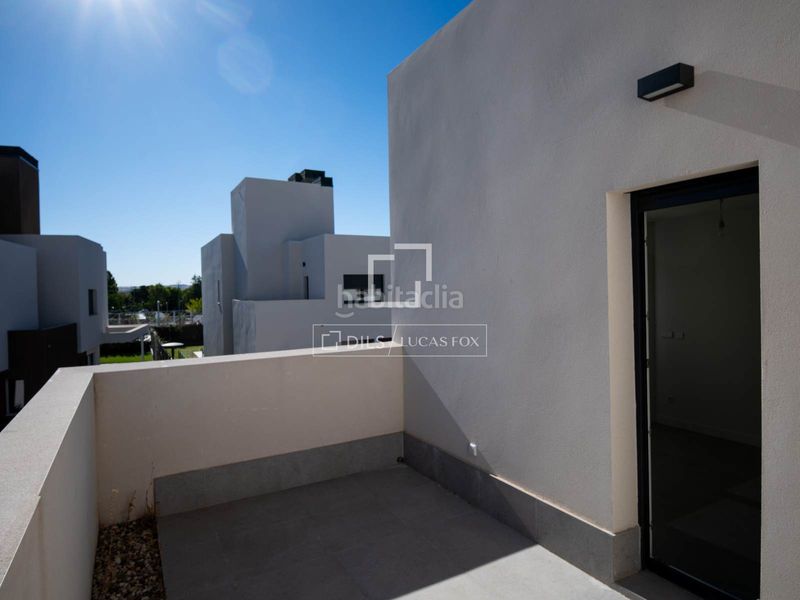 Foto 9a69e7e1-24b8-4f6f-8729-28f5e9c2a9b7. Lloguer xalet amb calefacció aparcament piscina a Fuente del Fresno