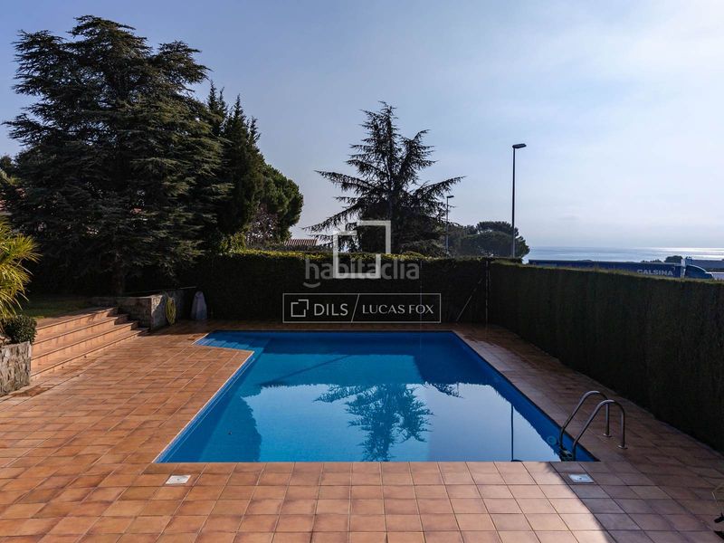 Foto c64366f5-5bc7-4010-987d-0f3526703a60. Xalet amb calefacció aparcament piscina a Bellresguard-Can Teixidó Masnou (El)