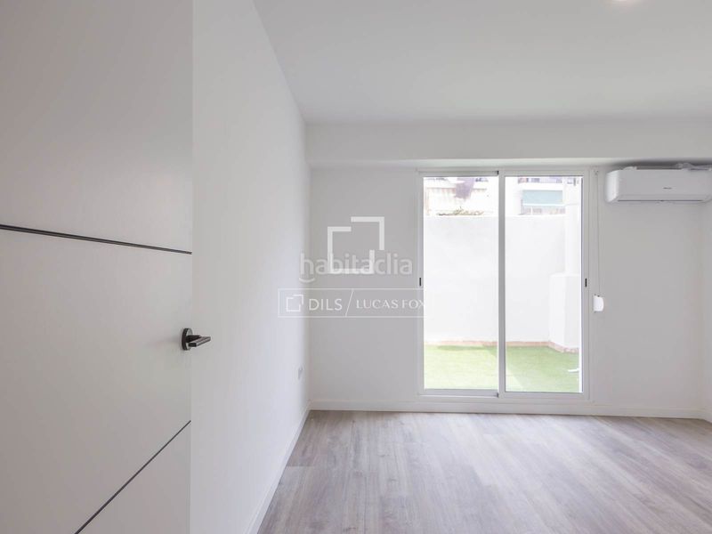 Foto 75af55fc-22bd-4d3d-976a-025075db5e61. Alquiler piso  en excelentes condiciones de 4 dormitorios con terraza de 7 m en alquiler en palacio de congresos, en Valencia