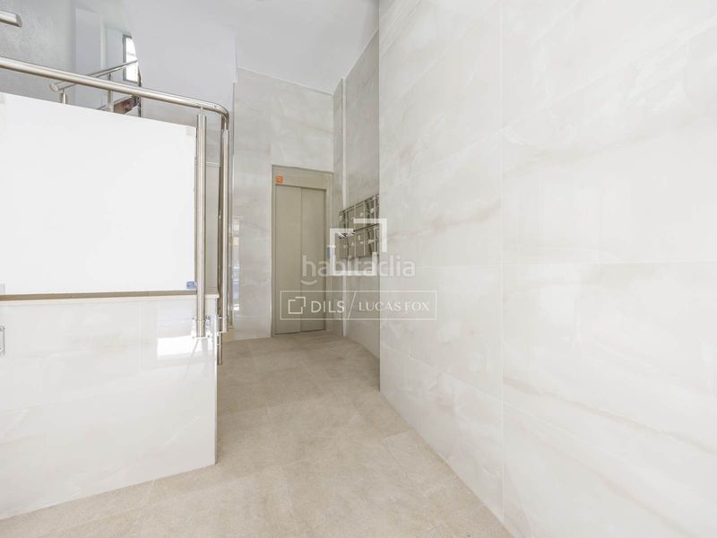 Foto b1224790-702a-49a1-bd85-7be96dcbac5d. Alquiler piso  en excelentes condiciones de 4 dormitorios con terraza de 7 m en alquiler en palacio de congresos, en Valencia