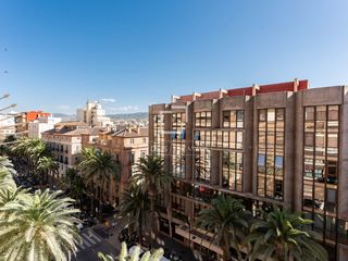 Flat in Ensanche Centro - Puerto