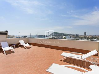 Àtic a Barceloneta. Ático excelentes de 2 dormitorios con 40m terraza en venta en ba