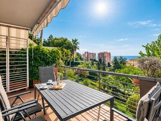 Appartement à Gibralfaro. Apartamento de 3 dormitorios en venta en la malagueta, málaga, a