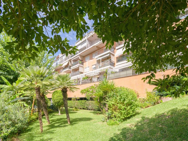 Foto 1d920b0f-e844-437c-9749-a0c596e0a1f9. Piso apartamento de 3 dormitorios en venta en la malagueta, , a pasos de la playa y con vistas a la ciudad y al mar en Málaga