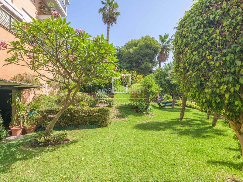 Foto 3e8ed28e-bfd9-465b-95fa-2eccddead8c5. Piso apartamento de 3 dormitorios en venta en la malagueta, , a pasos de la playa y con vistas a la ciudad y al mar en Málaga