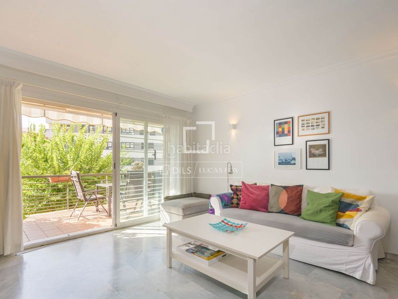 Foto 490f12d0-4250-4ad7-acc1-ec389e6d407b. Piso apartamento de 3 dormitorios en venta en la malagueta, , a pasos de la playa y con vistas a la ciudad y al mar en Málaga