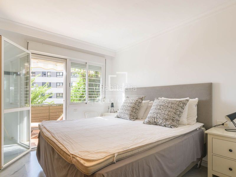Foto a11e6d9c-3039-4aad-9bd7-fd0f62896b7b. Piso apartamento de 3 dormitorios en venta en la malagueta, , a pasos de la playa y con vistas a la ciudad y al mar en Málaga