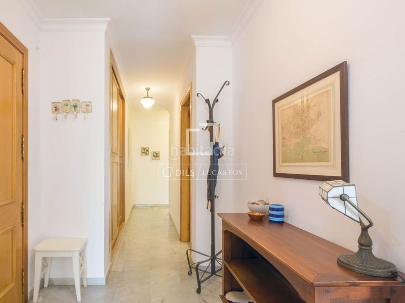 Foto f05bc39f-fd31-4044-a310-0b1612eef269. Piso apartamento de 3 dormitorios en venta en la malagueta, , a pasos de la playa y con vistas a la ciudad y al mar en Málaga