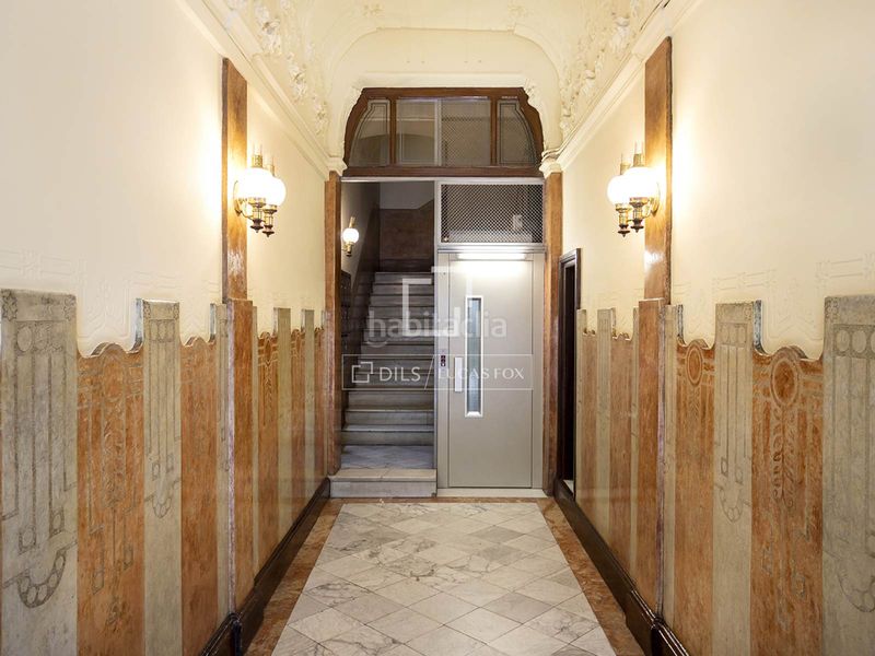 Foto 54d8dd55-b04c-495d-a5a1-4167e8a3def8. Àtic amb calefacció a Dreta de l´Eixample Barcelona