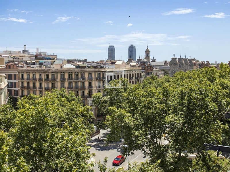 Foto 824d55dd-3893-4c83-a278-4a4ce9262365. Àtic amb calefacció a Dreta de l´Eixample Barcelona