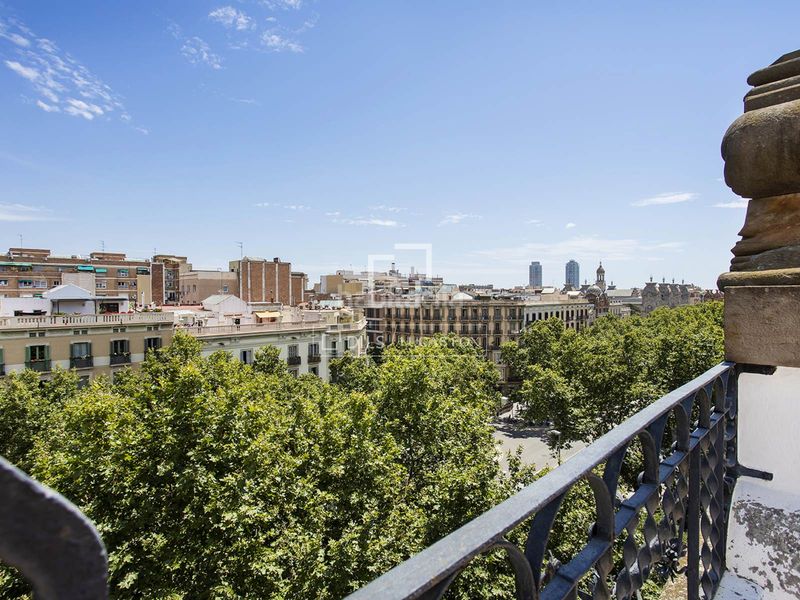 Foto e47ccb2f-6088-4ca0-9fac-0babfc7c0800. Àtic amb calefacció a Dreta de l´Eixample Barcelona
