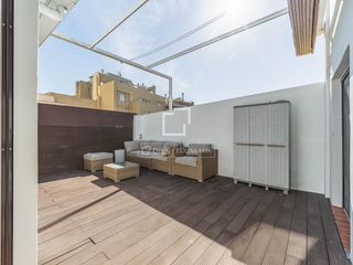 Àtic a Gòtic. Ático excelentes de 2 dormitorios con 57m terraza en venta en ei