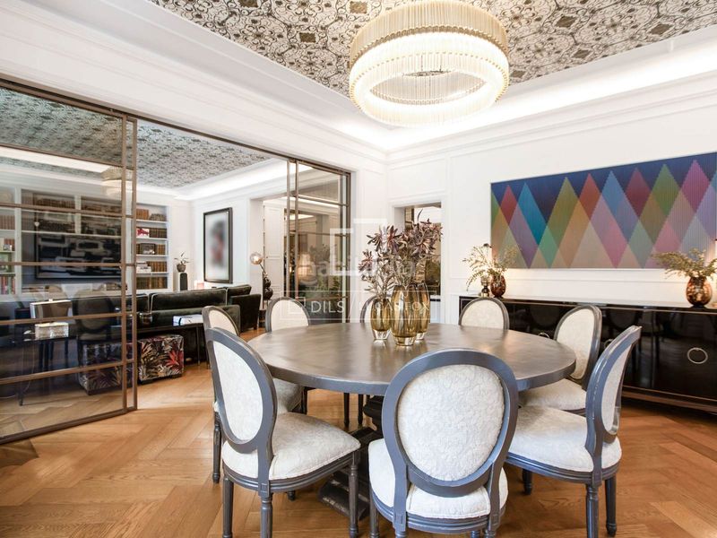 Foto 59f13e41-7dec-4ec6-82d8-edb3418e7214. Piso elegancia atemporal en una finca de época en venta en sant gervasi galvany en Barcelona