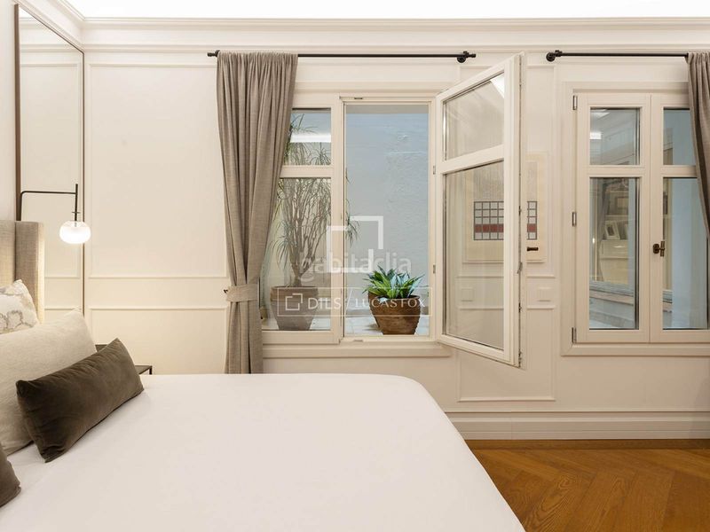 Foto 829b4a88-349c-438f-8159-63c7ef505a9a. Piso elegancia atemporal en una finca de época en venta en sant gervasi galvany en Barcelona