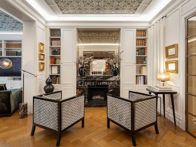 Foto cfba5283-01ba-48e0-9936-d91d4a1c0e10. Piso elegancia atemporal en una finca de época en venta en sant gervasi galvany en Barcelona