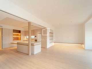 Rent Flat in El Pla del Remei. Excelente piso de tres dormitorios en alquiler en el pla del rem