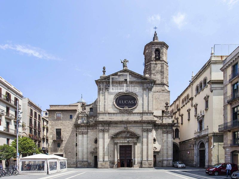 Foto 0d23ec48-8940-4673-b508-622b1741bd38. Pis a Gòtic Barcelona