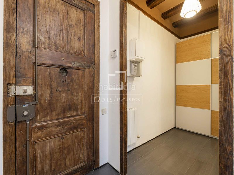 Foto cccb8a97-1208-4fd0-bffe-18d3b1af982c. Pis a Gòtic Barcelona