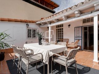 Attique à Justicia-Chueca. Piso de 3 dormitorios en venta en fuencarral chuecamadrid