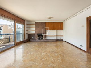 Àtic a Sant Gervasi - Galvany. Sofisticado ático tríplex, para reformar, con terrazas y piscina