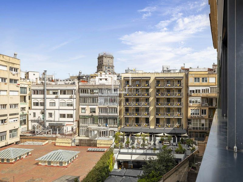 Foto b49cb7d1-a523-48fb-8bff-0161ceb3a2de. Pis amb calefacció a Dreta de l´Eixample Barcelona