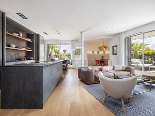 Ático en Dreta de l´Eixample. Ático en excelentes condiciones de 3 dormitorios con 59m terraza