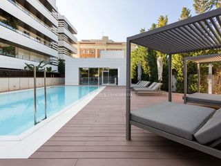 Pis a Sarrià. Exclusivo apartamento de diseño con amenities de lujo en pedralb