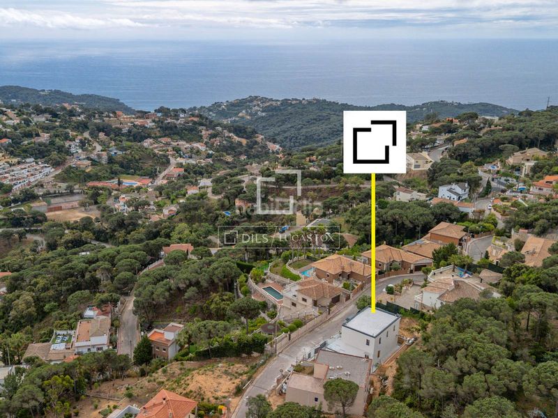 Foto 531c7910-b3a2-40ac-86a6-11dc8c653c46. Xalet amb calefacció aparcament piscina a Serra Brava Lloret de Mar