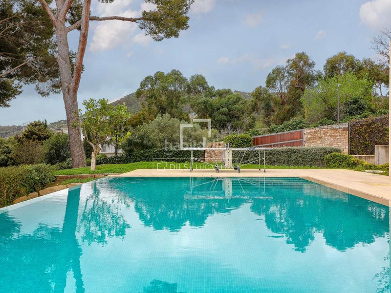 Foto 27dd007a-7b15-47a3-ba19-83e49045c955. Xalet amb calefacció aparcament piscina a Fornells-Aiguablava Begur