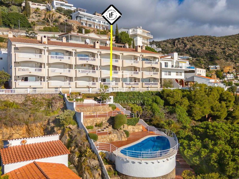 Foto a496157f-3977-43f5-9239-d1bd56ad0575. Pis amb aparcament piscina a Puig Rom-Canyelles-Almadrava Roses