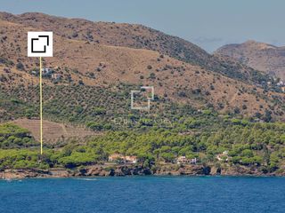Chalet à Port de la Selva (El). Exclusiva villa en port de la selva en primera línea con jardín