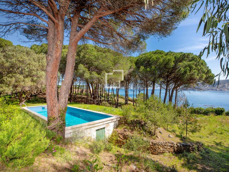 Foto fd4d493b-5738-4ac0-a27b-88752d863711. Xalet amb calefacció aparcament piscina a Port de la Selva (El)