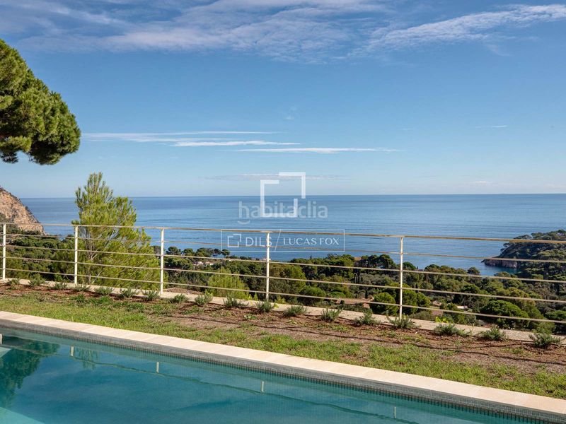 Foto 0dade75c-dfab-47ec-8e74-c48cdb72a64a. Xalet amb calefacció aparcament piscina a Fornells-Aiguablava Begur