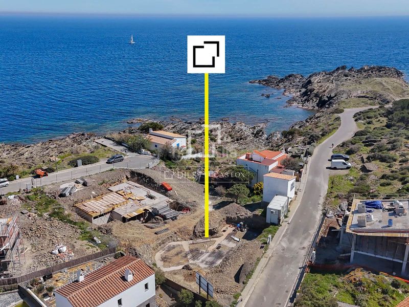 Foto 8fa8b6c6-3fac-42ce-ae69-3cc76986d85a. Xalet amb calefacció aparcament piscina a Cadaqués