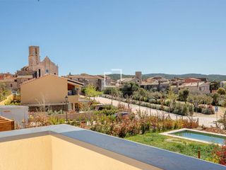 Chalet à Regencós. Turo de regencos residencial