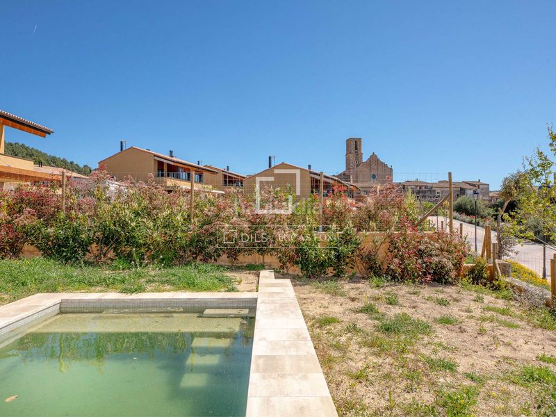 Foto 7e90266b-d9aa-494a-a611-9700b3fa4d52. Xalet amb aparcament piscina a Regencós