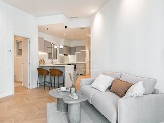 Pis a Gòtic. Piso en excelentes condiciones de 2 dormitorios en venta en góti