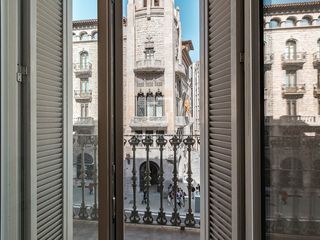 Pis a Gòtic. Piso en excelentes condiciones de 2 dormitorios en venta en góti